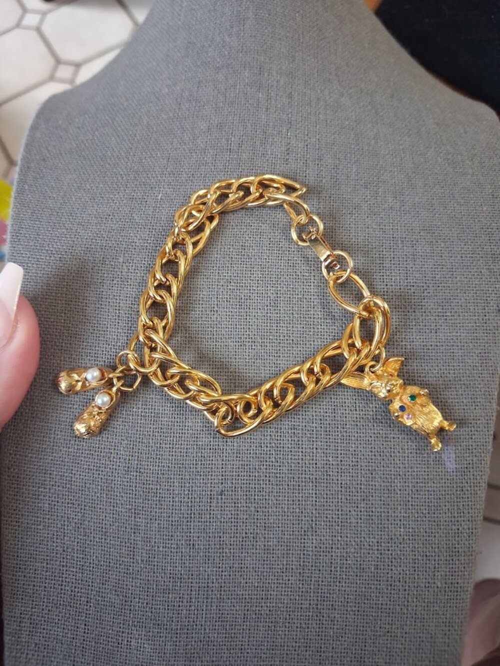 Unusual 7.5 inch Bunny Charm bracelet
